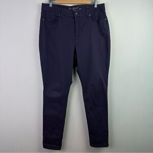GLORIA Vanderbilt All Around Slimming Effect Curvy Jeans Purple Size 14